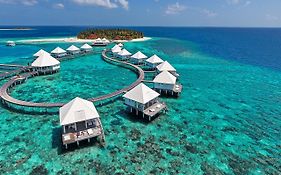 Diamonds Thudufushi Beach & Water Villas